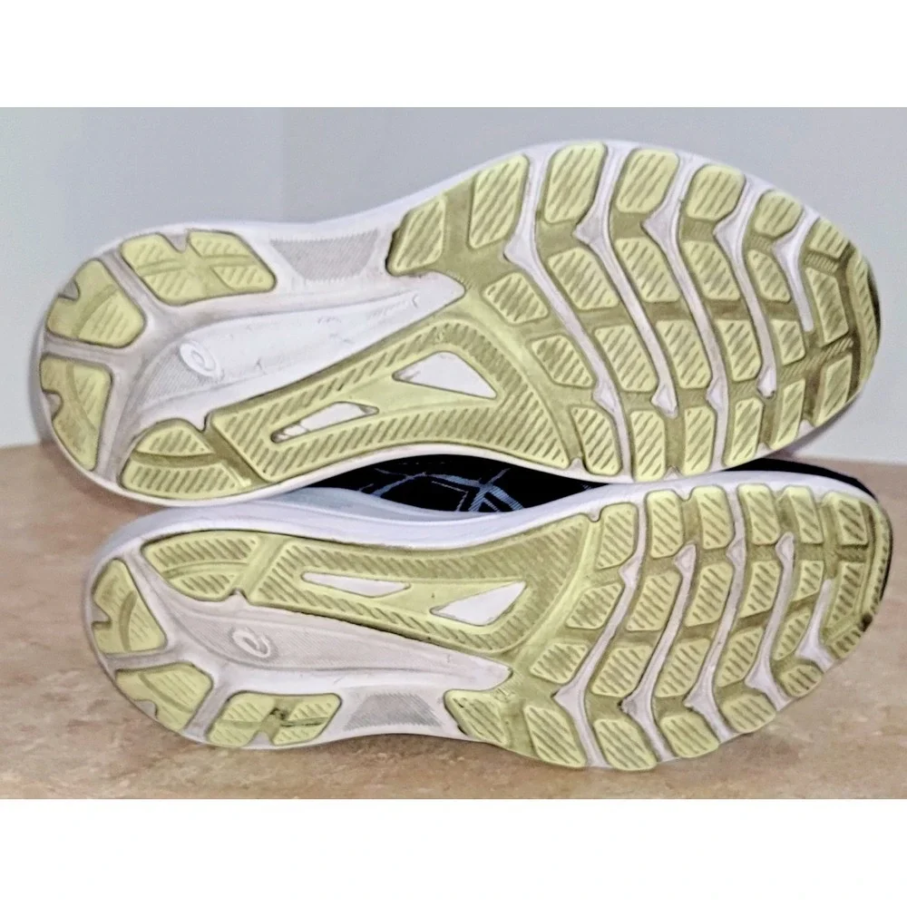 Asics product description